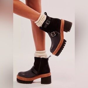 Free People Carter Crop Black Platform Boot ✨Rare✨